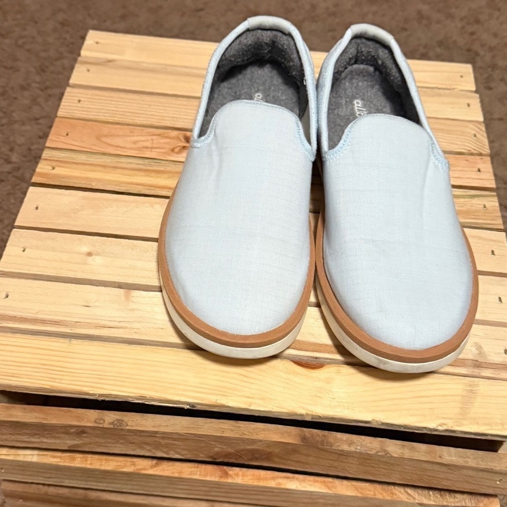 Allbirds Women's Wool Lounger Shoes Light Blue Slip On Comfort Size 9